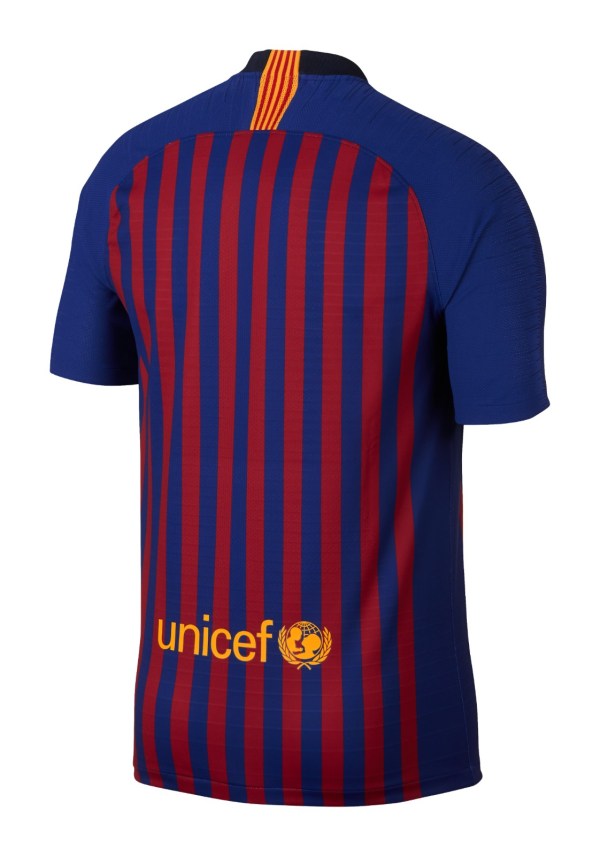 8mykvyhcF7TVM2A 18/19 Barcelona Home Jersey
