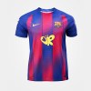 0004s_0006s_0003_fcb-or_samarreta_home_01_gris_87aa364d-8cf4-4e8f-b82f-29395592145b 25/26 Barcelona Olivia Rodrigo Home Jersey